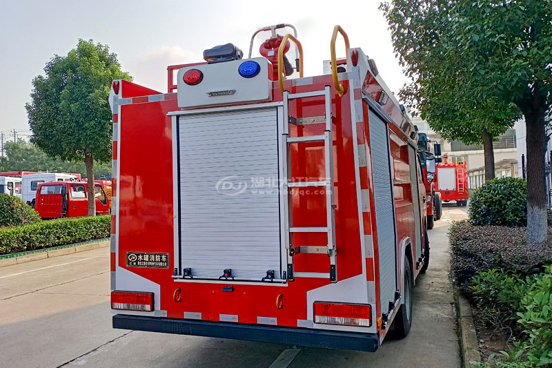 东风凯普特5吨水罐消防车(图3)