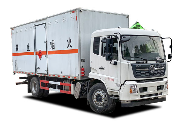 东风天锦10吨易燃气体厢式运输车(6.6米)