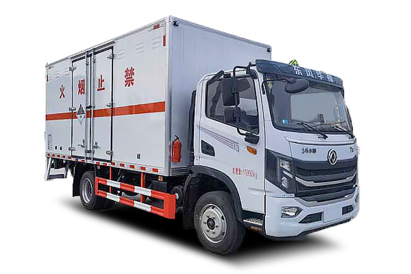 东风华神T3杂项危险物品厢式运输车（5.15米）